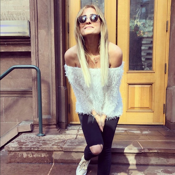 🧸Welcome 🧡 - Picture 4 of 5